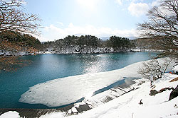 �~�̗��֒�������